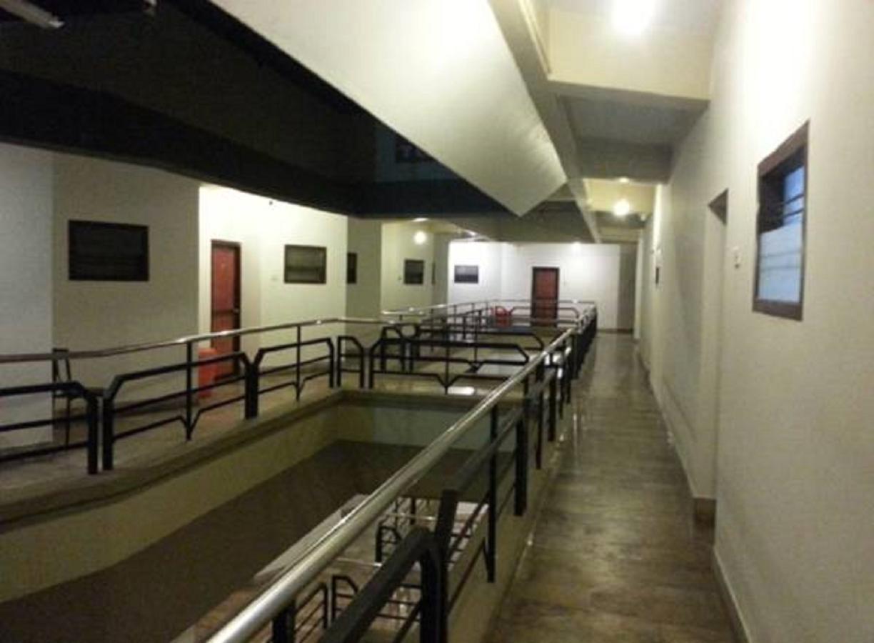 The Rubis Hotel Kottakkal Buitenkant foto
